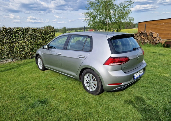 Volkswagen Golf cena 72000 przebieg: 32000, rok produkcji 2017 z Ciechanowiec małe 742